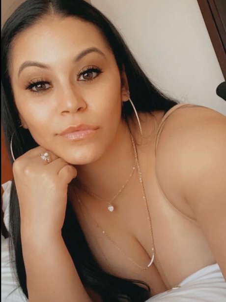 Mexi Melt pretty pornstar archive