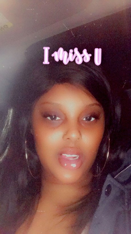 MI CASA SU CASA nice actress photos