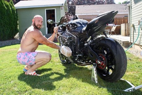 Ben arnold naked model galleries