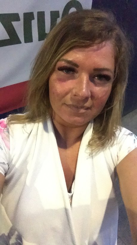 Belo Snezka model nudes archive