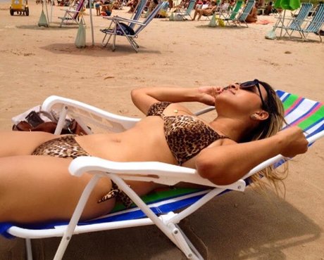 _Bella Bianchi_ hot actress images