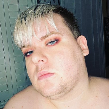 bear bear model hot pics