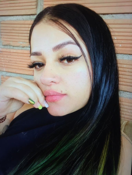 Andrea Latina hot actress img