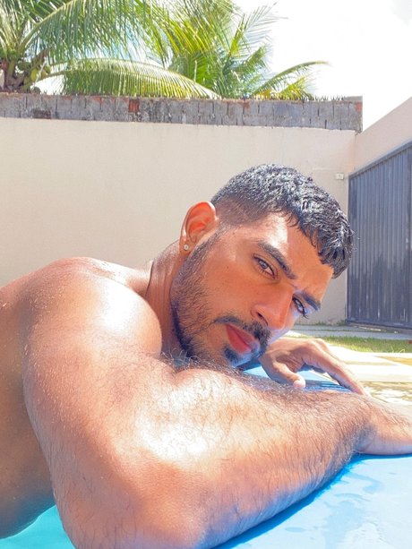 BISCOITIN art star photos