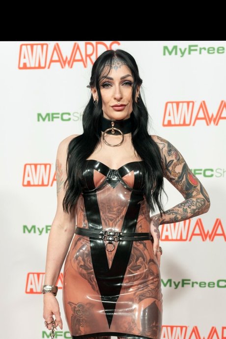 Michelle Masque model sex galleries