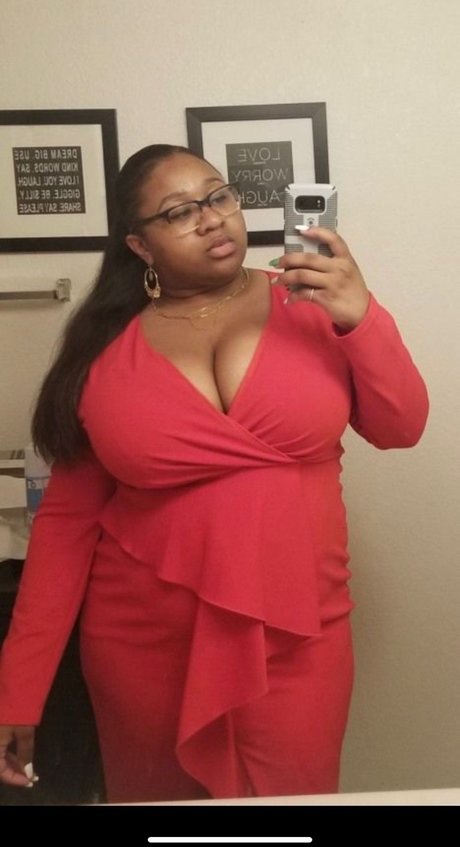 Cara Gianni hd actress pictures