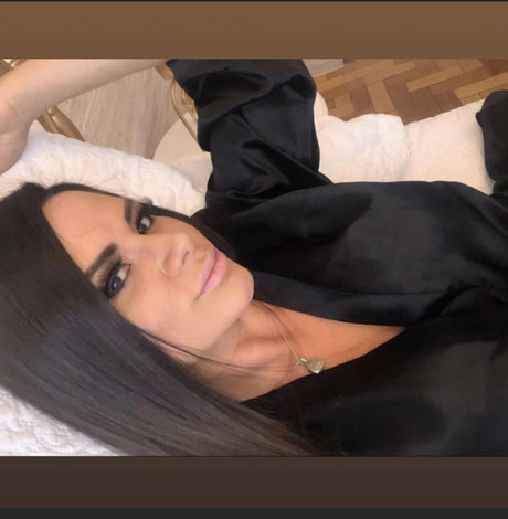 Ana Brazil exclusive model picture