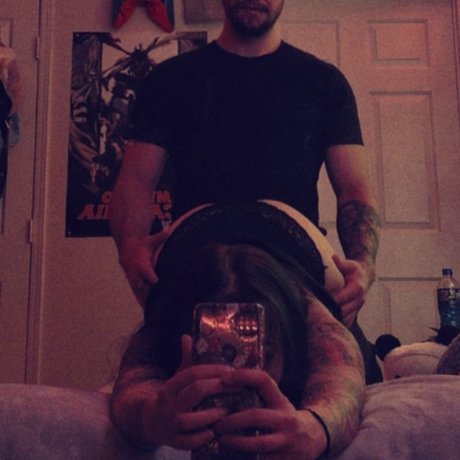 Minnie Mizu model erotic pictures