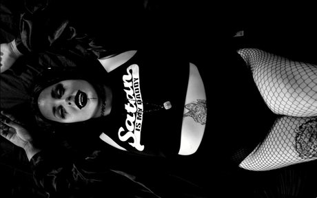 MindyHasABreakdown model best pics