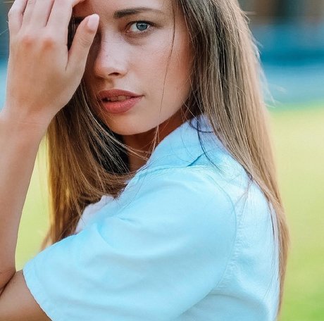 Milla exclusive actress photos