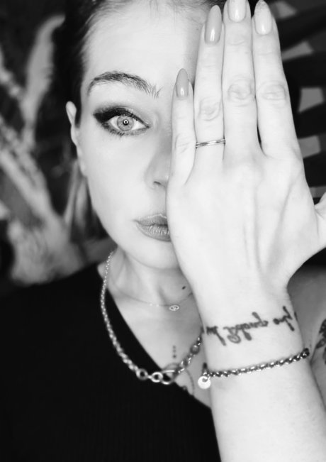 Milky Way pornographic actress pic