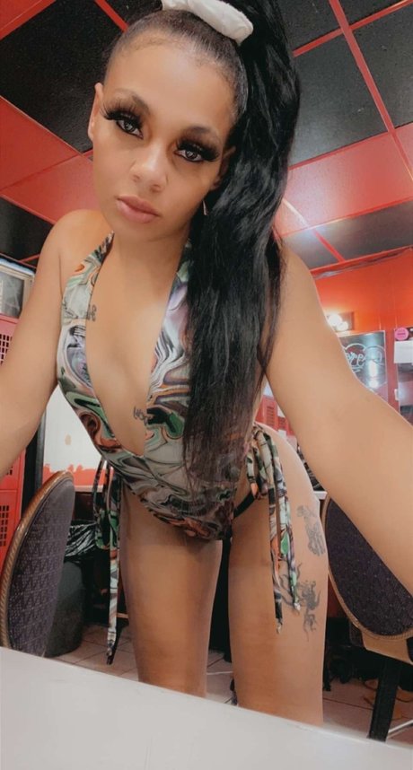 Champagne_ pornstar art photo