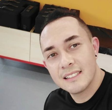 Andres Madrid nude model images