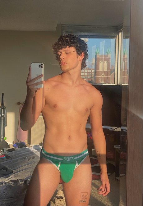 Carter Layton pornstar art galleries