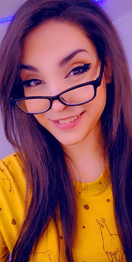 Cara Winters model pornographic photos