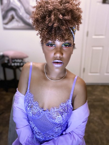 MILFmarley porn model archive