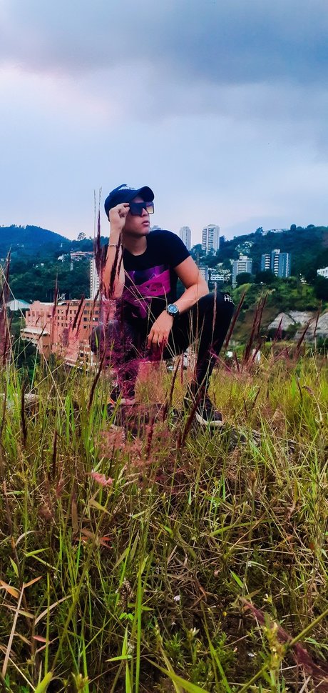 Jhonhood nude star picture