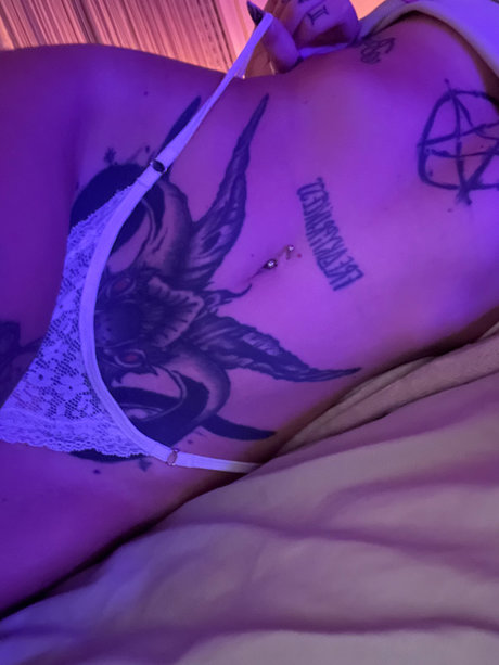 FannyFox porn actress picture