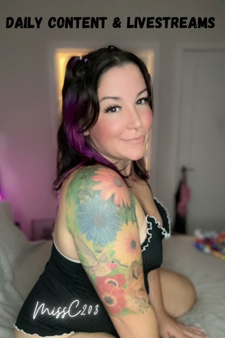 _Miss C s Classroom_ naked actress photo