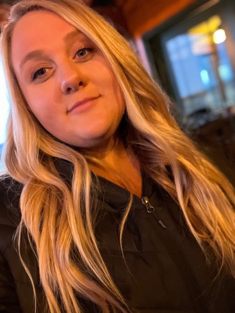 Dirty Lily pornstar xxx image