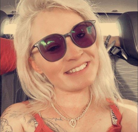 Jordan Doyle pretty star photo