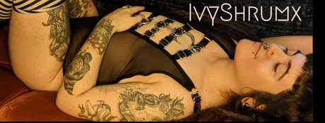 Ivy Shrum pretty pornstar images