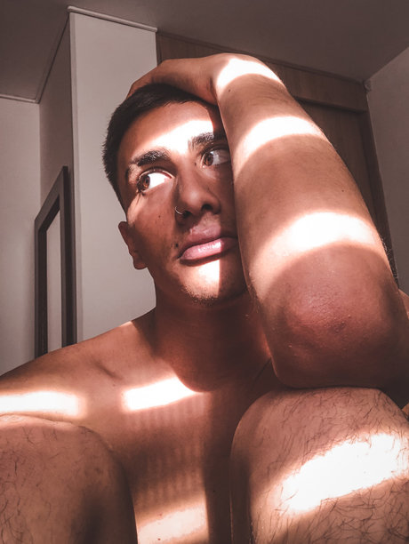 Julian Largo nice star archive