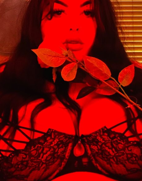 Miss Aishamae VIP ONLY_ best actress pic