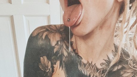 Miss F VIP pornstar free images