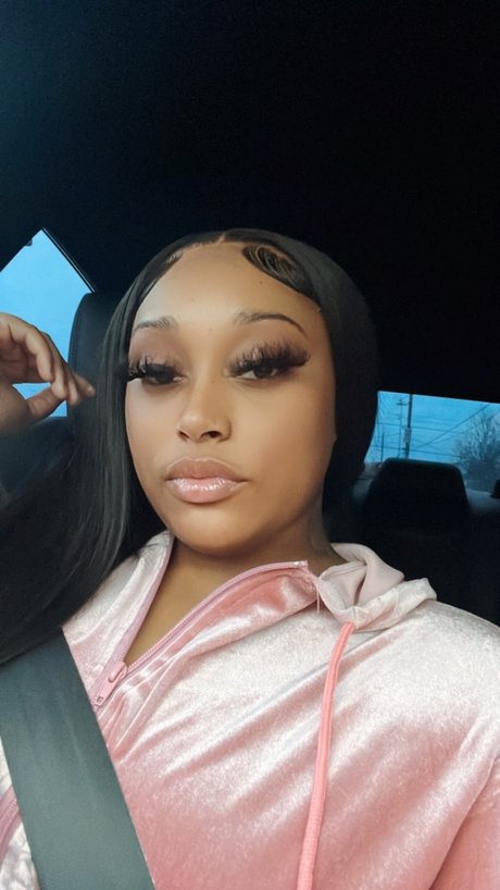 Tha Biggest_ star naked photos