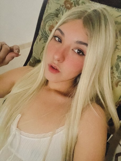 Mishelle nice star pic