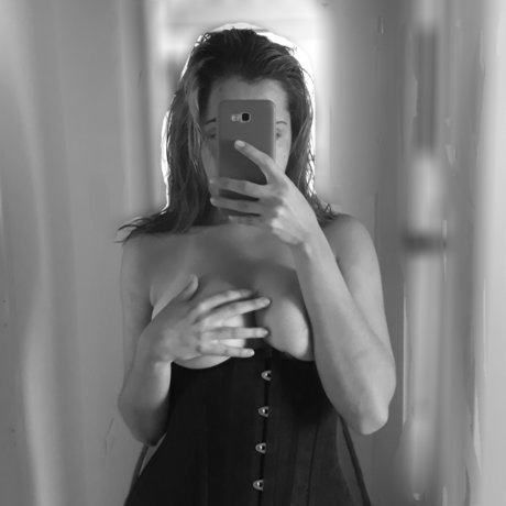 Ana Ann art pornstar archive