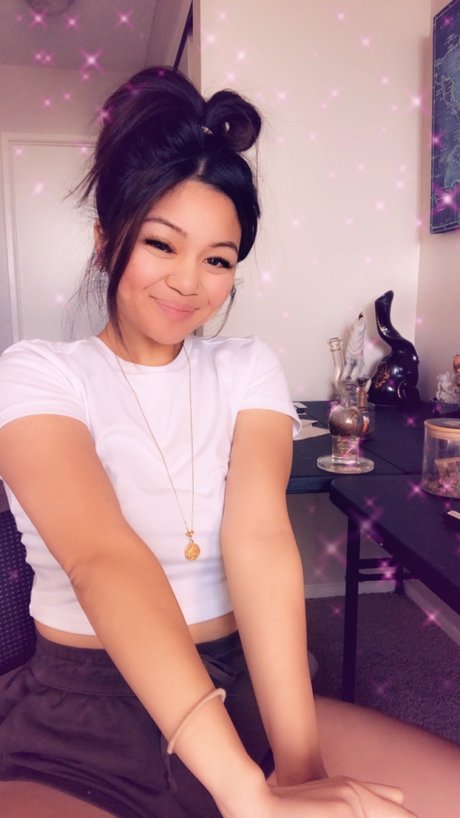 miss waifu perfect model img