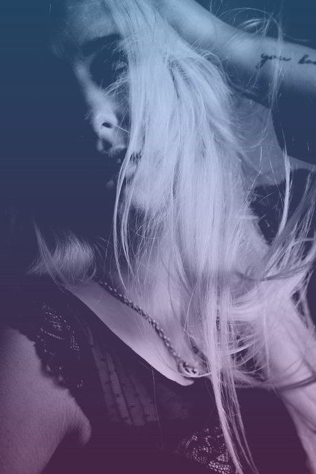 Caroline S_ pornstar hot image