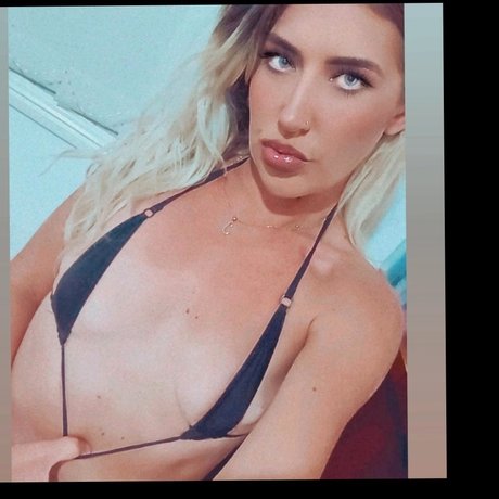 Jadeey model adult img