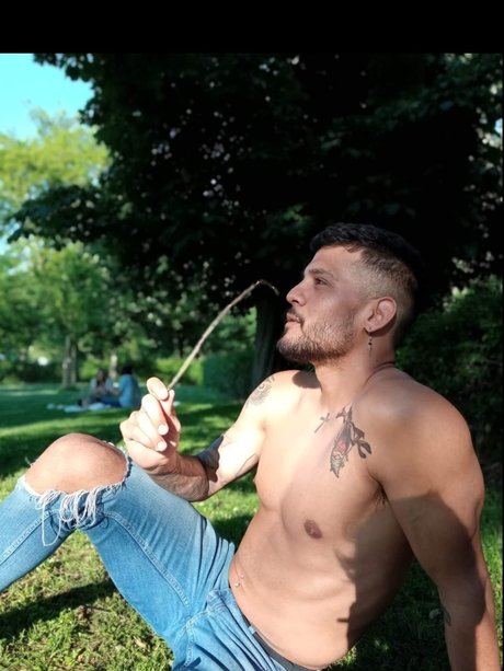 JhonLambert naked star images