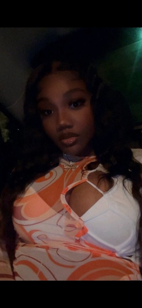 Jiaa Marie pornographic model pic