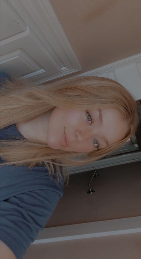 Candice Ruth pornstar pretty images