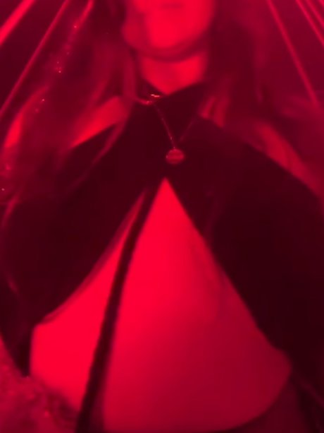 Bay model high quality pictures