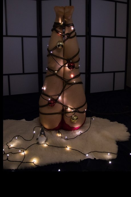 JenyBunny pornstar nude gallery