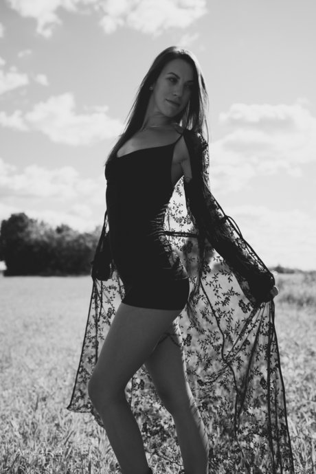 Jessica ML star sexy photo