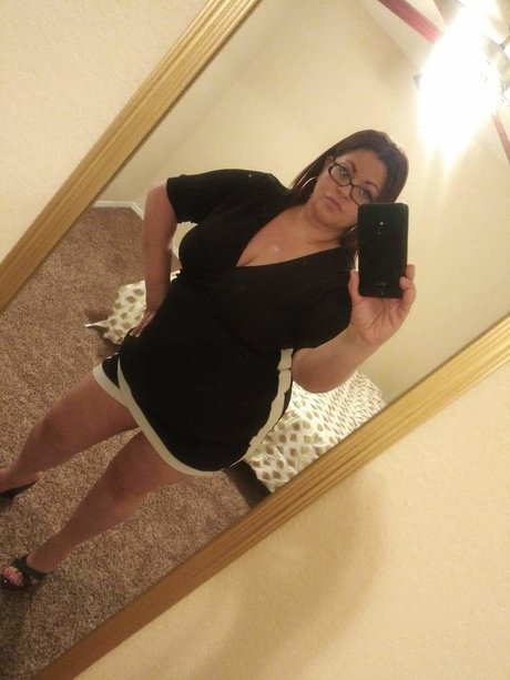 Celeste Doll star pornographic pic