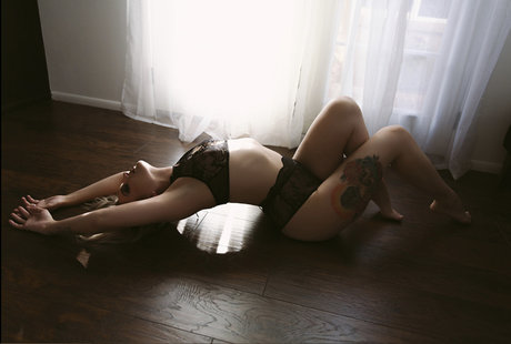 Heather Lindsay high quality star images