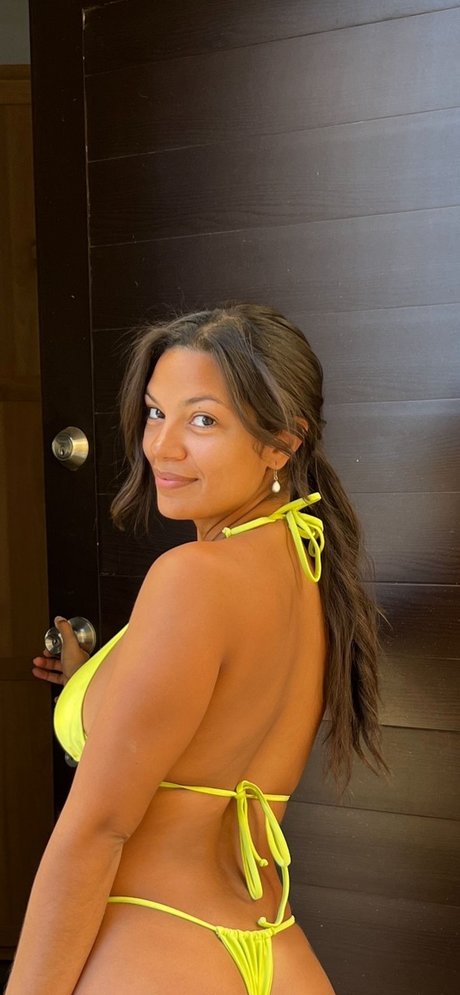 Gabriela Bomdia pornstar sexy picture