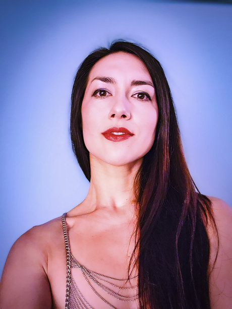 Isabel Love star perfect images