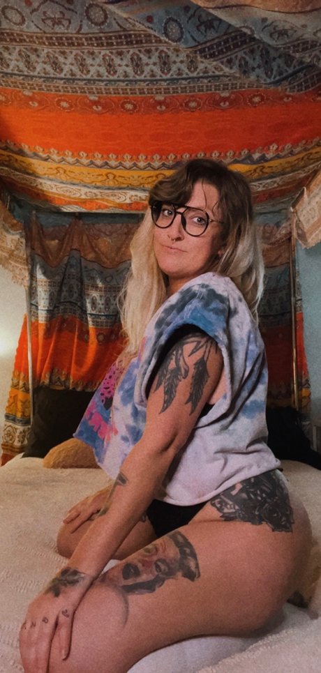 Midnight Mermaid hd pornstar images