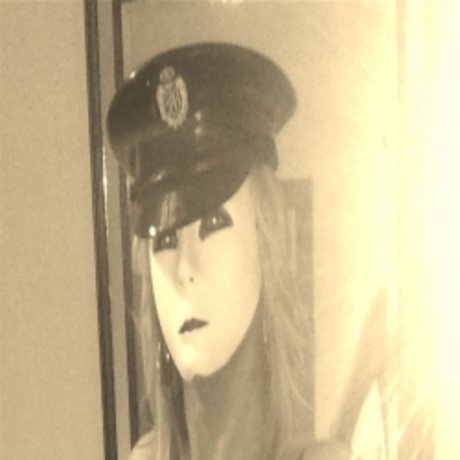 Mistress Suzzie star adult pics