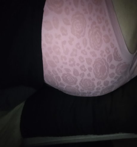 Mistress Aria model art img