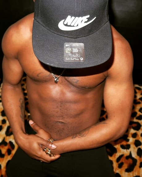 Misther marvin naked model image