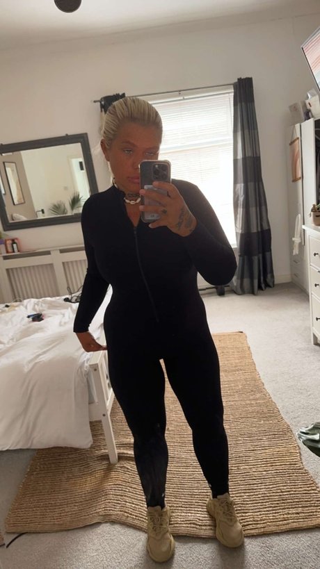 Indie h pornstar exclusive pic